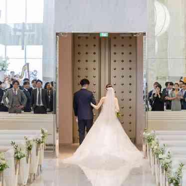 ノートルダム大阪ONE/FIVESTAR WEDDING どんなシーンも美しく絵になる