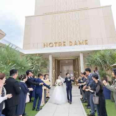 ノートルダム大阪ONE/FIVESTAR WEDDING ルーフトップガーデンで祝福に包まれるアフターセレモニー