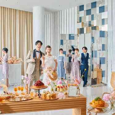 デザートブッフェも楽しめる