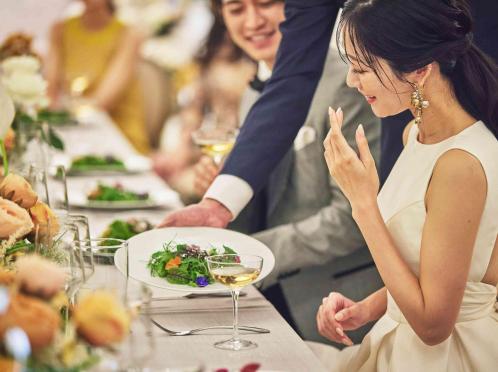 ノートルダム大阪ONE/FIVESTAR WEDDING 披露宴会場