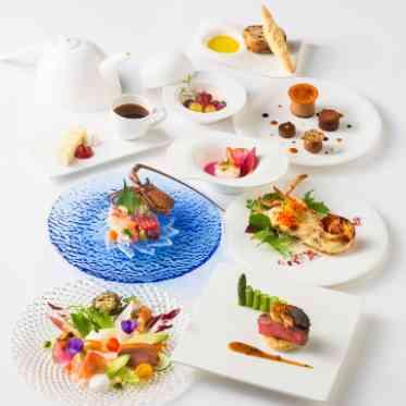 五感で楽しむ料理を