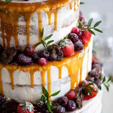 大人気のドリップケーキ