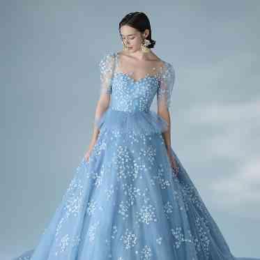 繊細で美しいデザイン