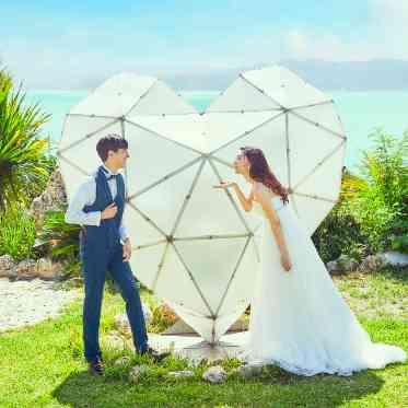 チャペル前のガーデンにはフォトスポットがたくさん