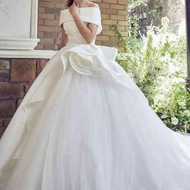 セント・ラファエロチャペル御堂筋~アンジェルミエール~ 豊富なブランドラインナップ