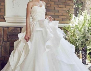 セント・ラファエロチャペル ドレス・衣装の写真3