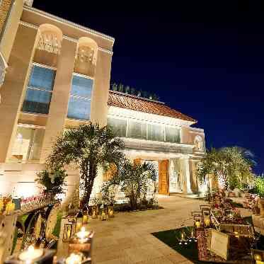 ステラ・デル・アンジェロ ナイトウエディングでキャンドルコーディネイト