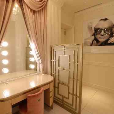 ステラ・デル・アンジェロ ゲスト用メイクルーム完備