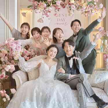 アニヴェルセル 大阪 ソファスタイルならゲストとの距離もより近くなる