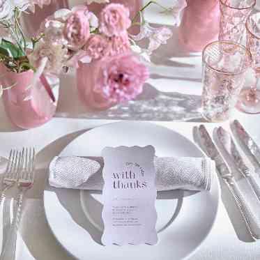 アニヴェルセル 大阪 種類豊富なトレンドアイテムからお気に入りを詰め込んで