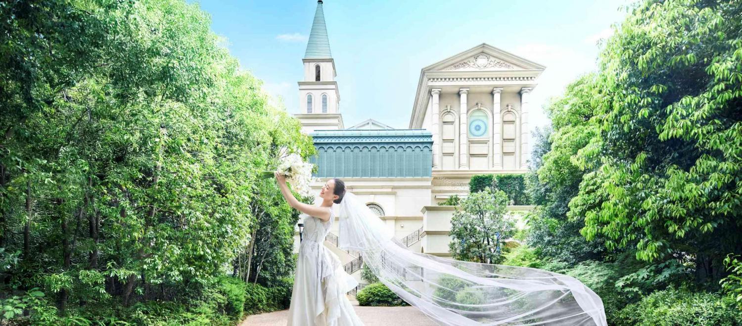 アニヴェルセル 大阪 外観