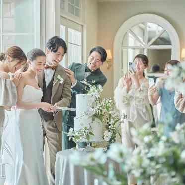 アニヴェルセル 大阪 大好きなみんなに囲まれていつもの笑顔が溢れる