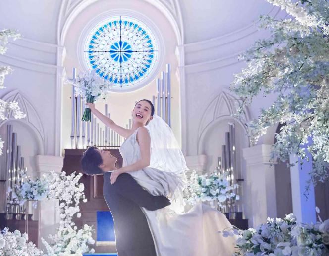 アニヴェルセル 大阪 外観