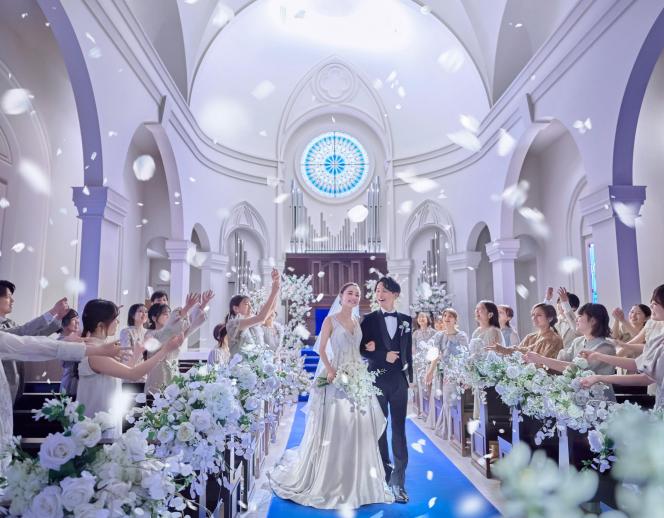 アニヴェルセル 大阪 外観