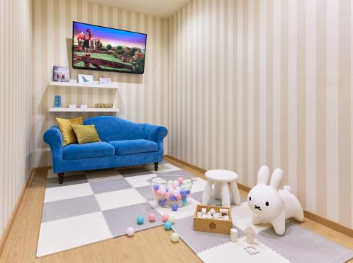 アニヴェルセル 大阪 ロビー・控室