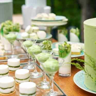 アニヴェルセル 大阪 パティシエ特製デザートをご堪能