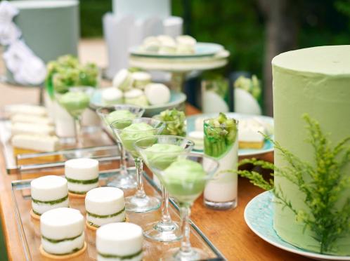 アニヴェルセル 大阪 料理