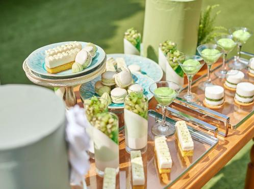 アニヴェルセル 大阪 料理