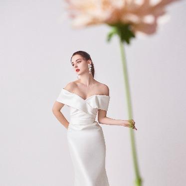 アニヴェルセル 大阪 おしゃれなマーメイドラインのドレス