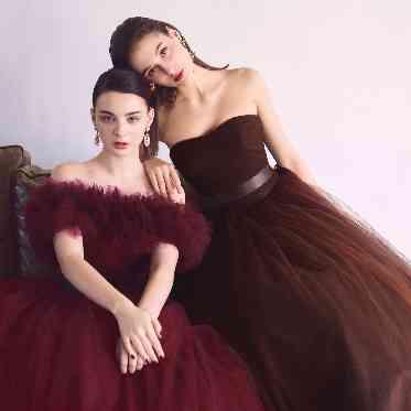 アニヴェルセル 大阪 チュール生地のドレスも人気!