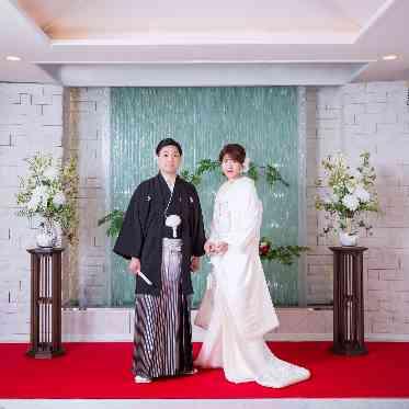 エルブライトハウス 白無垢が引き立つ清潔感のあるチャペル
ご親族から人気の和装もお任せ!