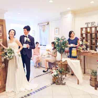 ウェルカムスペースも貸切。お二人らしく、ゲストにとって心地よい空間に。