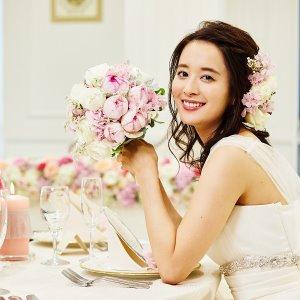 白基調のお部屋はお二人好みに仕上げられます