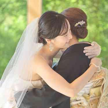 奈良町 あしびの郷 緑と自然光に包まれた人気のチャペル