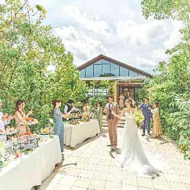 奈良町 あしびの郷 緑に包まれたお庭も1日1組限定の貸切