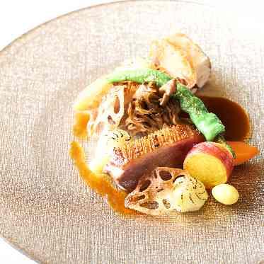 奈良町 あしびの郷 1日1組限定だからこそ時間と手間をかけて仕立てられる婚礼料理