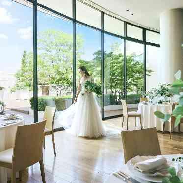 ストリングスホテルNAGOYA 自然光が差し込むガーデンビュー