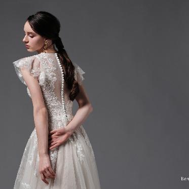 ストリングスホテルNAGOYA ウェディングドレス