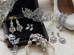 ストリングスホテルNAGOYA ドレス・衣装