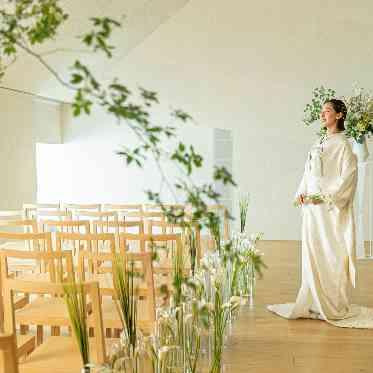 MIRAIE Wedding(ミライエウエディング) 和装も洋装も映えるチャペル