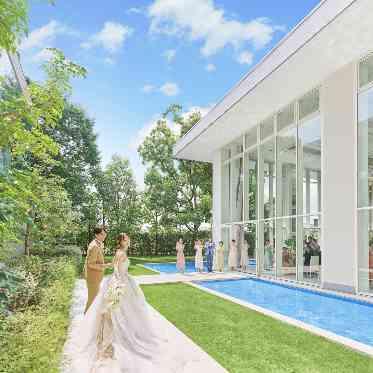 キャッスルガーデンOSAKA ガーデンからの入場もできる