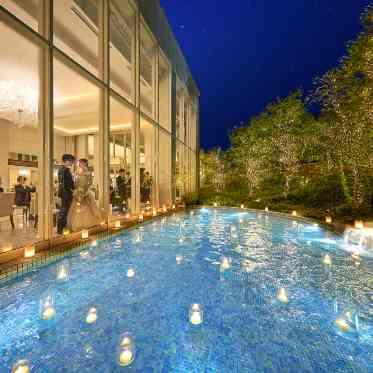 キャッスルガーデンOSAKA ナイトウェディングはイルミネーションが幻想的