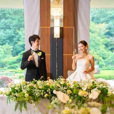 ホテルニューオータニ PALAZZOならではのアットホームな雰囲気の中、ゲストに囲まれた特別なひととき