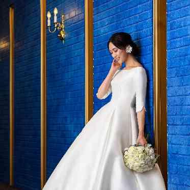 ホテルニューオータニ お好みのドレスデザインを探して