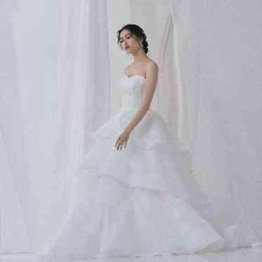 ampersand By LAGUNAVEIL ATELIER(アンパサンド バイ ラグナヴェールアトリエ) オリジナルドレスショップ【PRIMACARA】新作ドレス