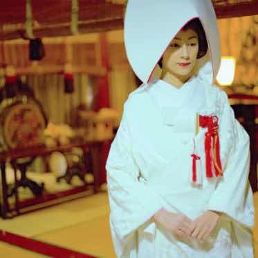 神社挙式後のお食事会でもご対応可能。赤坂氷川神社や湯島天神などご紹介いたします。