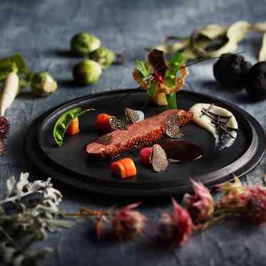 キャトルセゾン浜松 Les Quatre Saisons Hamamatsu お皿にも一枚一枚こだわりを