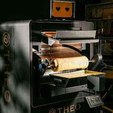 キャトルセゾン浜松　Les Quatre Saisons Hamamatsu 焼き立てのバームクーヘンをご用意