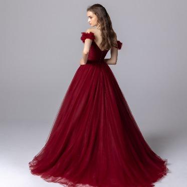 キャトルセゾン浜松 Les Quatre Saisons Hamamatsu お好きなカラードレスを