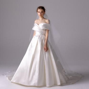 キャトルセゾン浜松 Les Quatre Saisons Hamamatsu 質の良いドレスだけをご提案