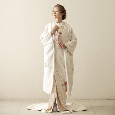 キャトルセゾン浜松 Les Quatre Saisons Hamamatsu お洒落な白無垢も