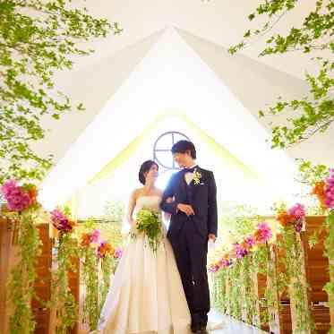 つま恋リゾート 彩の郷 (さいのさと) 先輩花嫁たちから可愛いと好評のチャペル