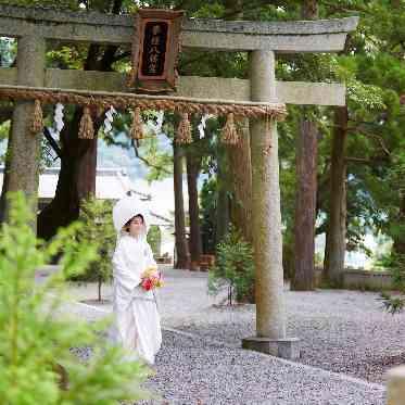 つま恋リゾート 彩の郷 (さいのさと) 事任八幡宮花嫁