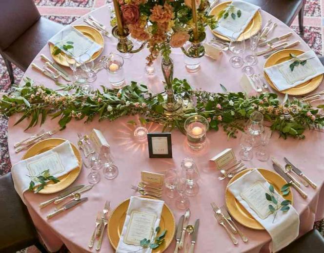 つま恋リゾート 彩の郷 (さいのさと) 披露宴会場