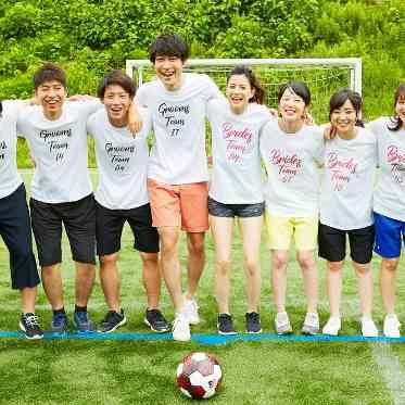 つま恋リゾート 彩の郷 (さいのさと) お揃いのユニフォームで