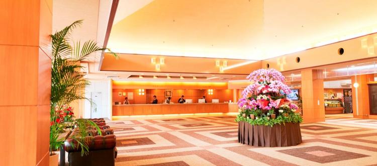 つま恋リゾート 彩の郷 (さいのさと) ロビー・控室